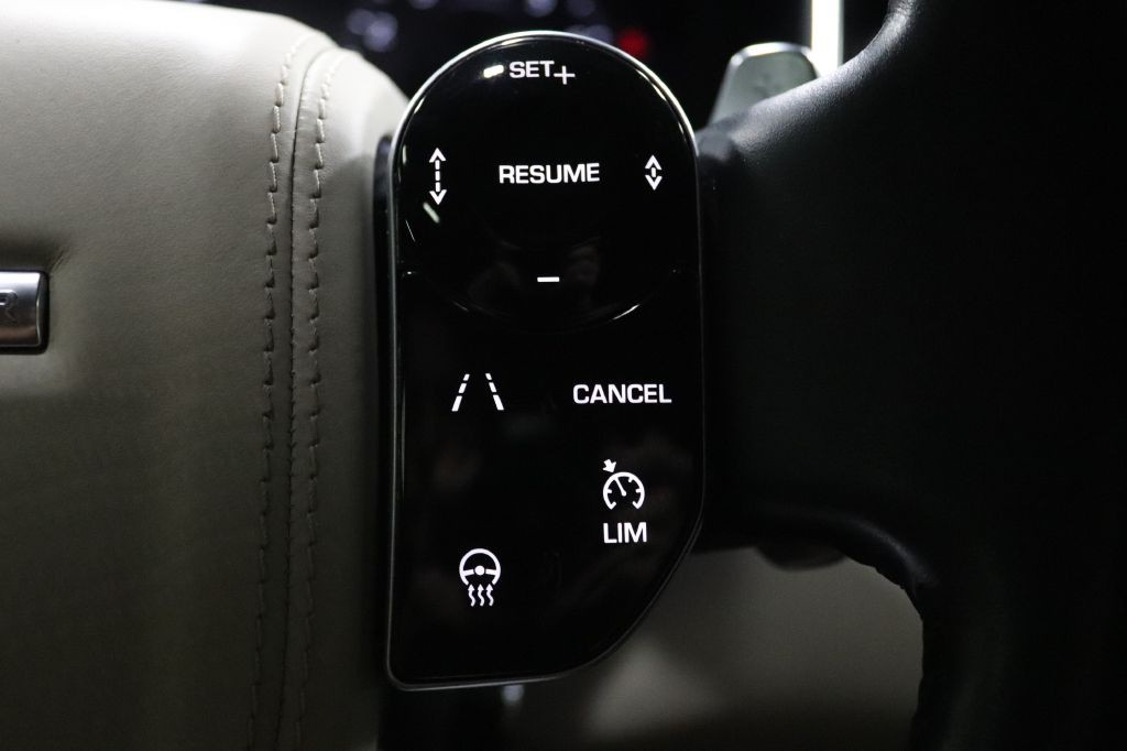 2021 Land Rover Range Rover Image 13