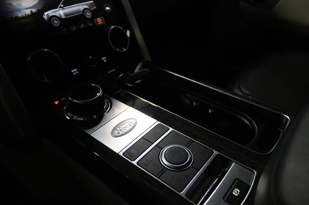 2021 Land Rover Range Rover Image 19