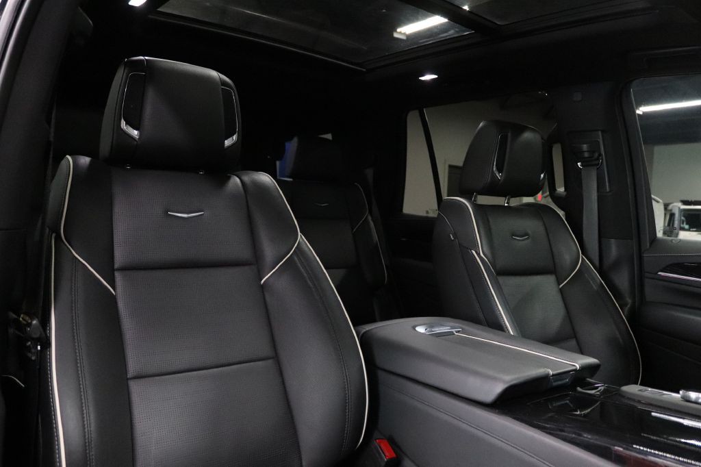 2022 Cadillac Escalade Image 24