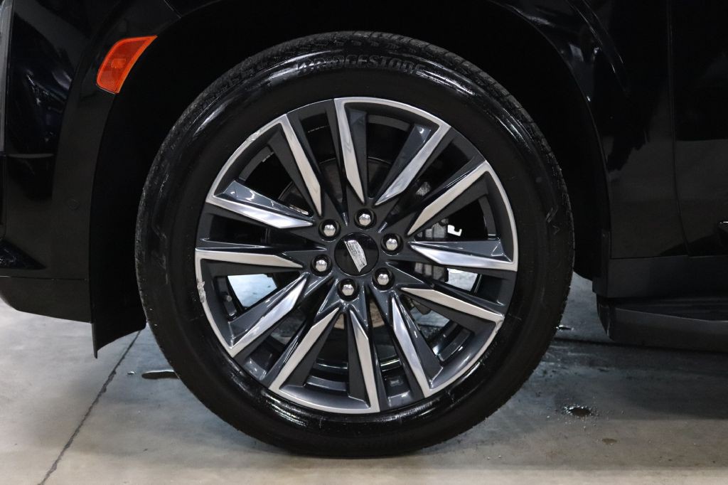 2022 Cadillac Escalade Image 37