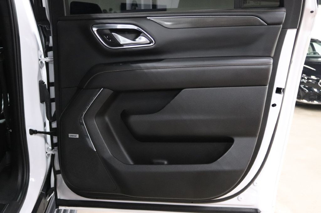 2022 GMC Yukon Image 18