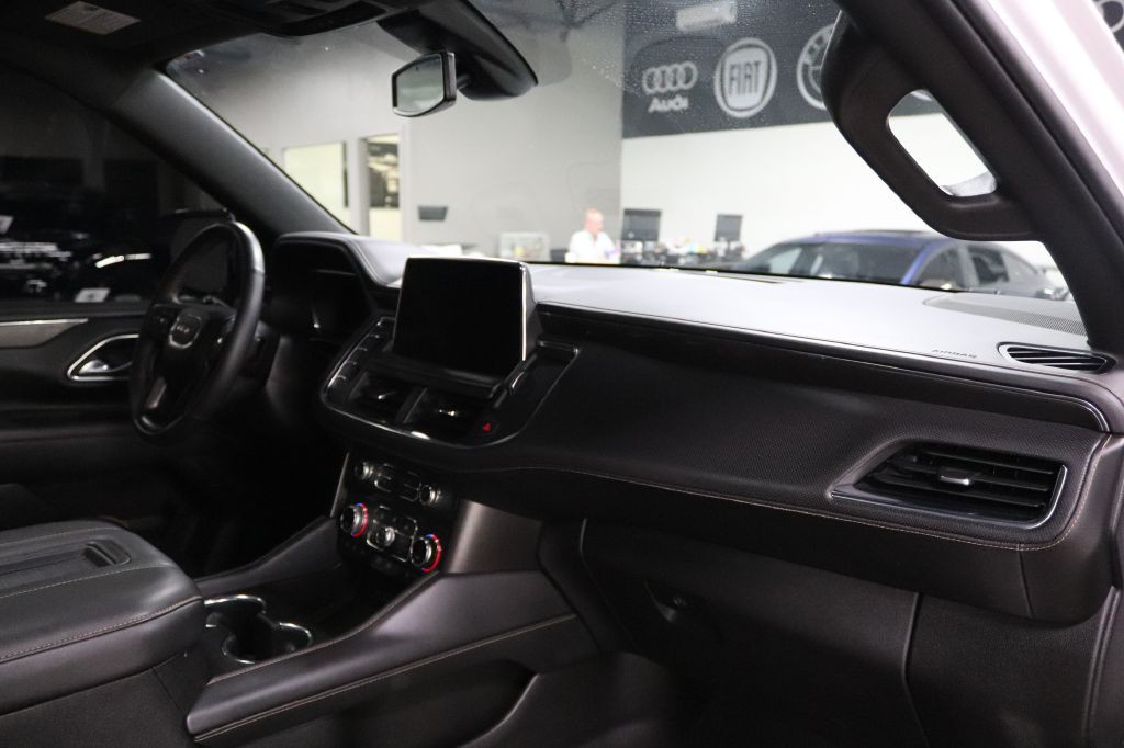 2022 GMC Yukon Image 25