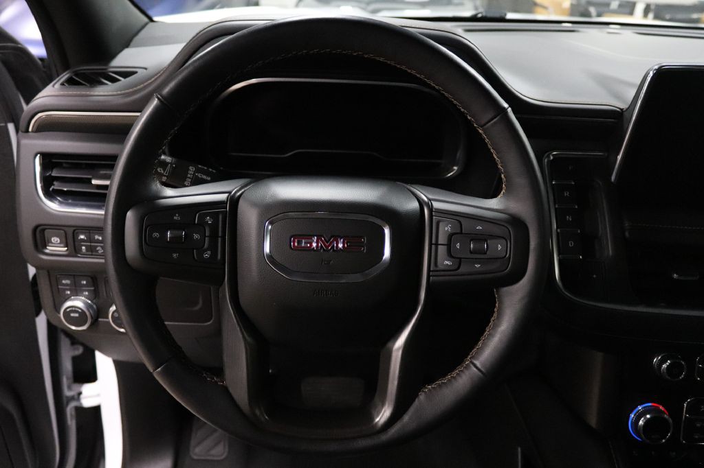 2022 GMC Yukon Image 27