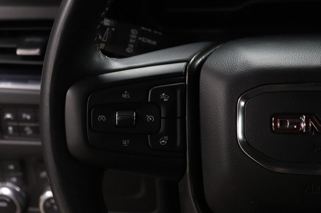 2022 GMC Yukon Image 28