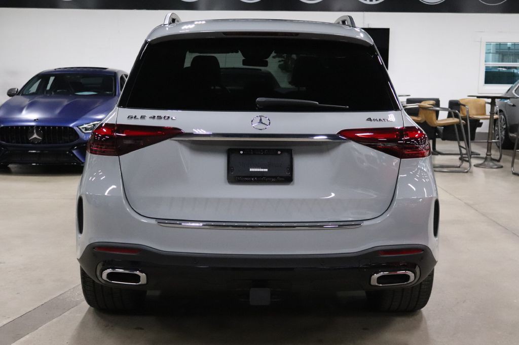 2025 Mercedes-Benz GLE-Class Image 4
