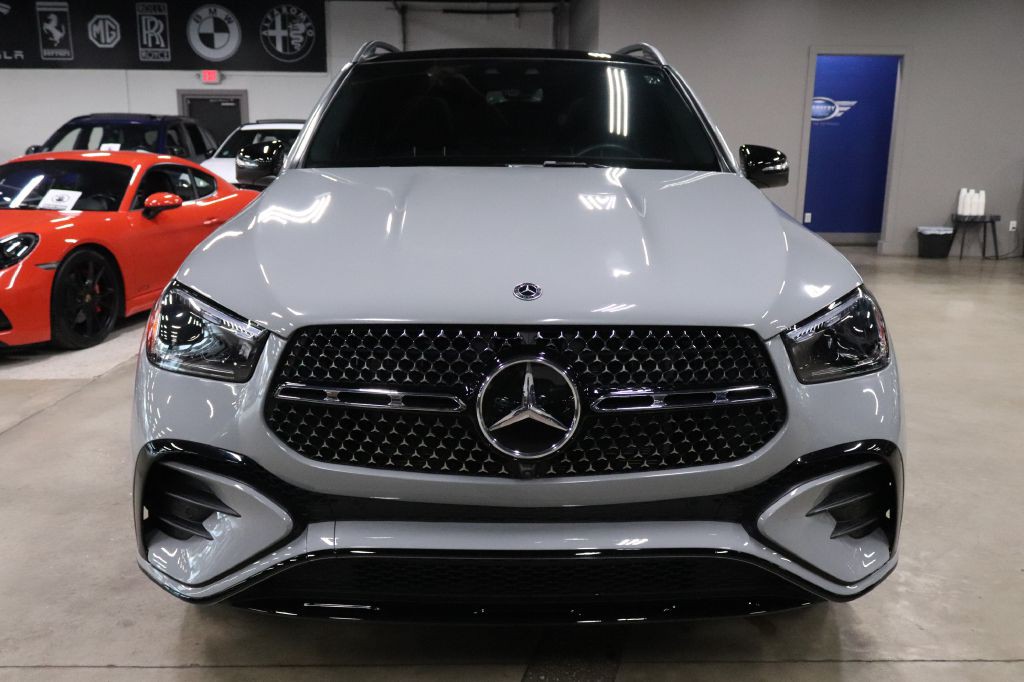 2025 Mercedes-Benz GLE-Class Image 8