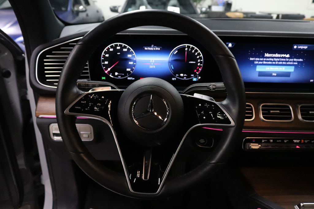 2025 Mercedes-Benz GLE-Class Image 27