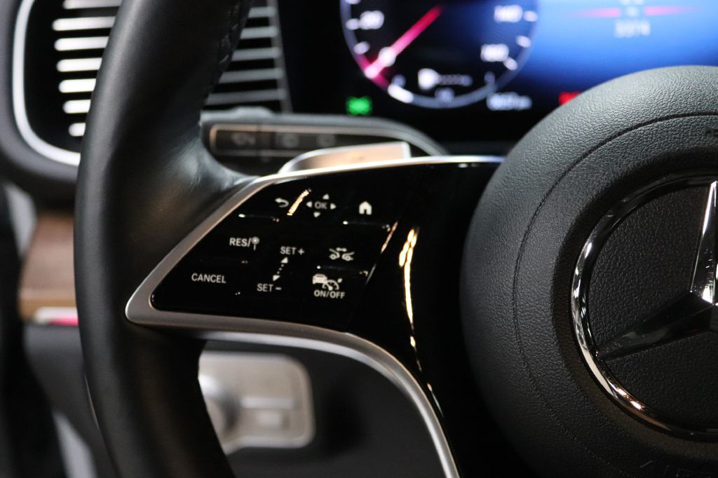2025 Mercedes-Benz GLE-Class Image 28