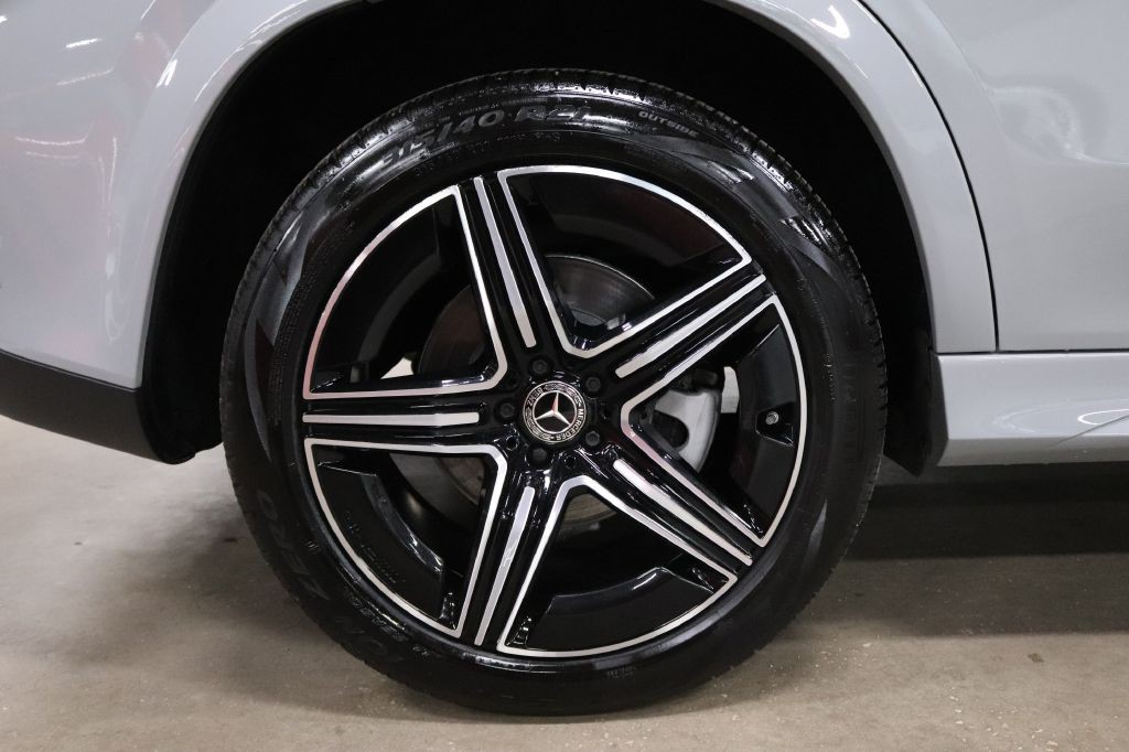 2025 Mercedes-Benz GLE-Class Image 40
