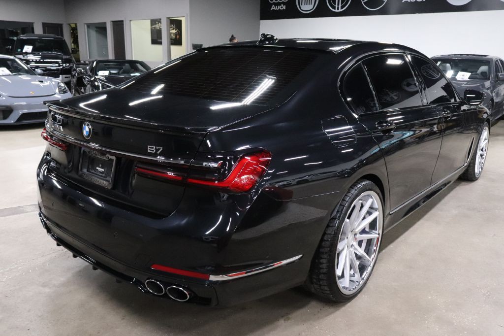 2022 BMW 7 Series Image 5