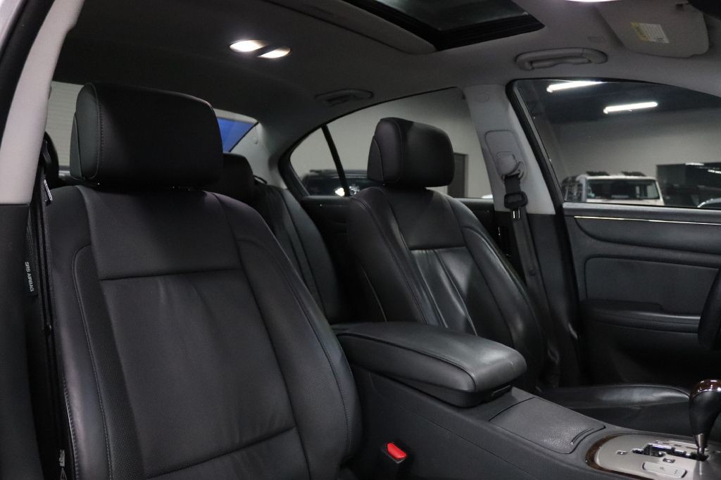 2010 Hyundai Genesis Image 24