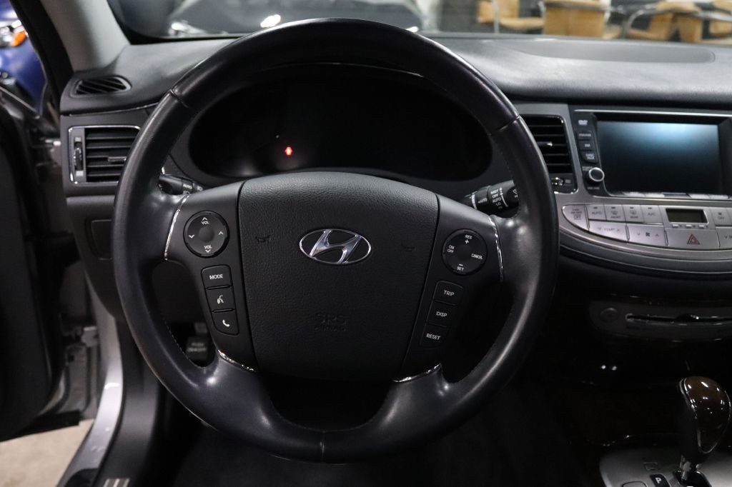 2010 Hyundai Genesis Image 27