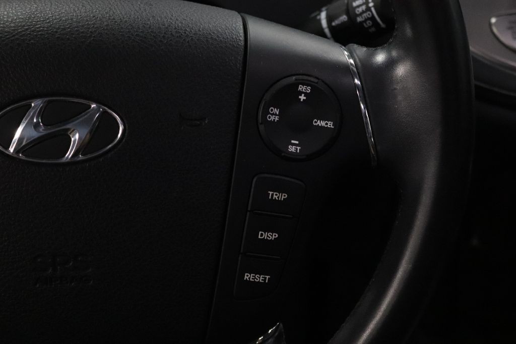 2010 Hyundai Genesis Image 29