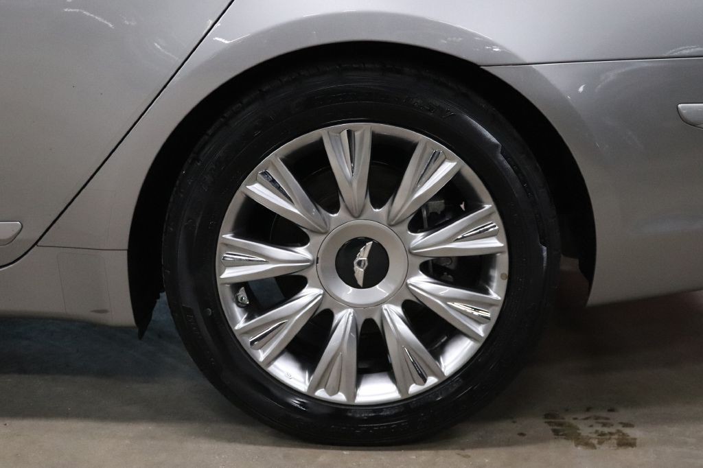 2010 Hyundai Genesis Image 38