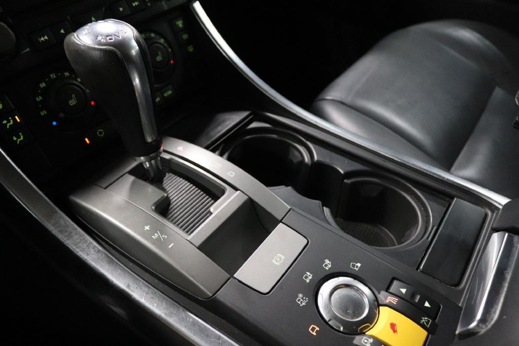 2009 Land Rover Range Rover Sport Image 18