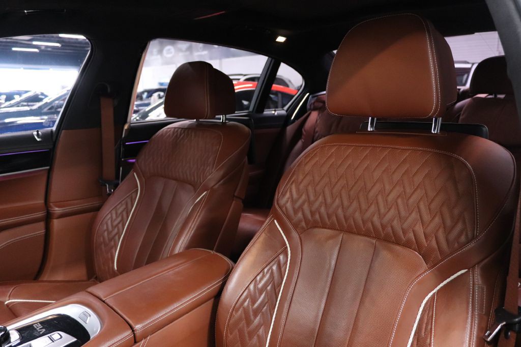 2018 BMW 7 Series Image 11