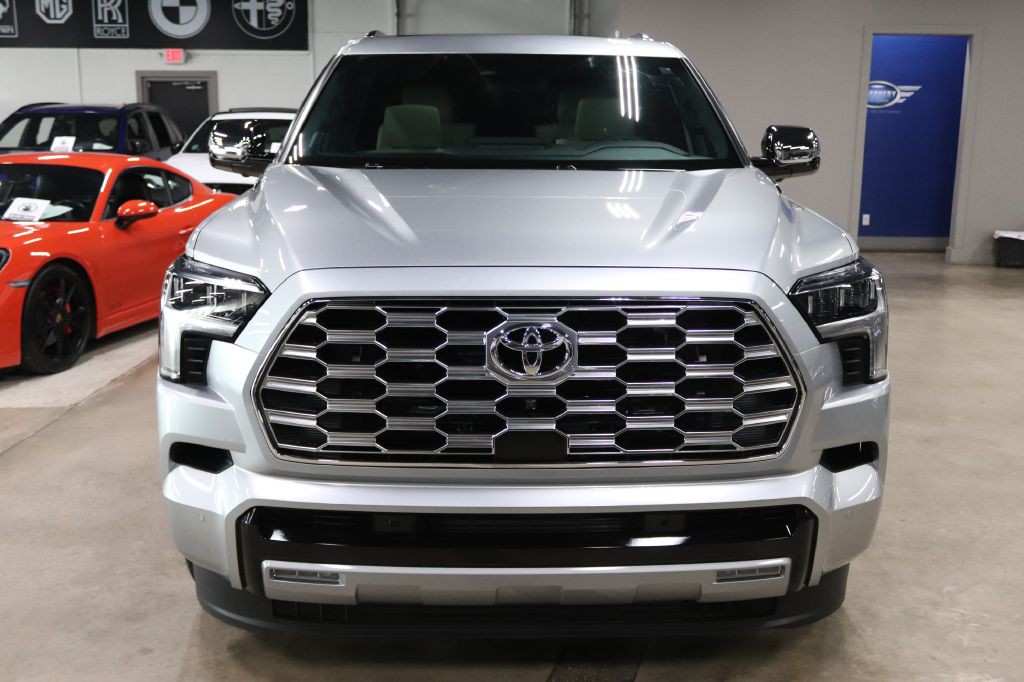 2025 Toyota Sequoia Image 8