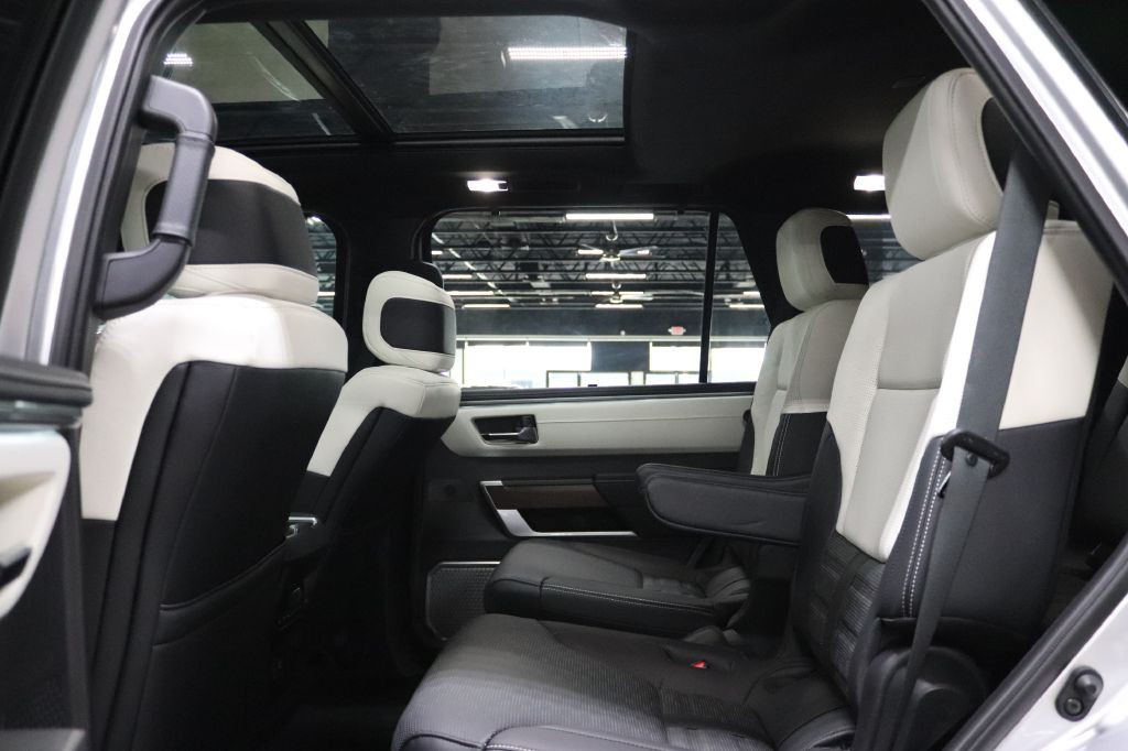 2025 Toyota Sequoia Image 14