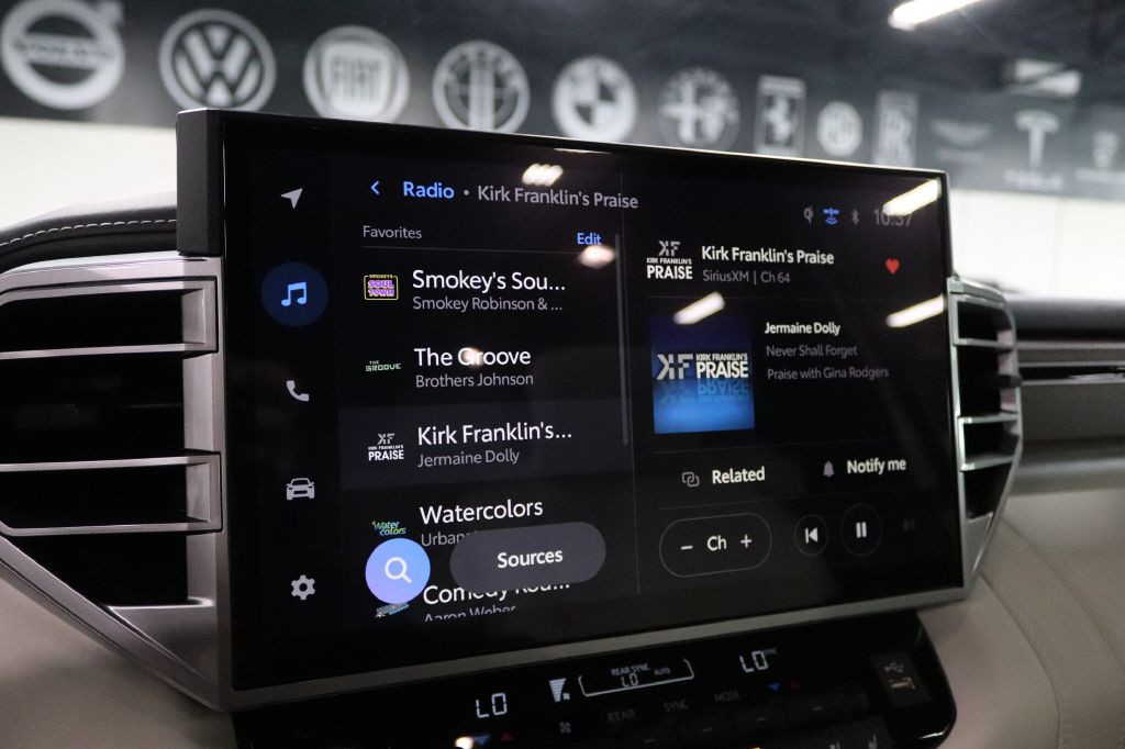 2025 Toyota Sequoia Image 33