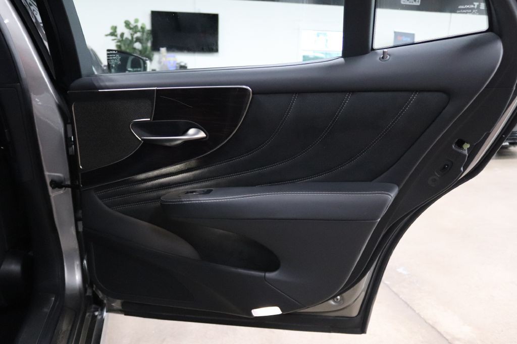 2018 Lexus LS Image 18