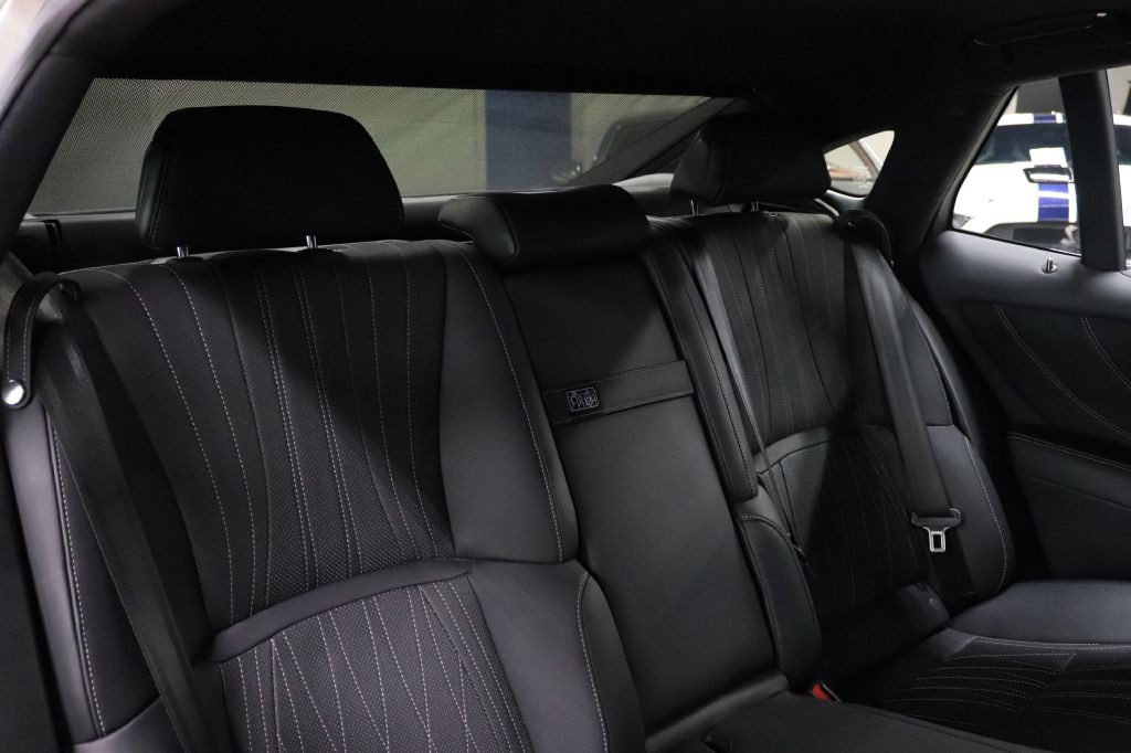 2018 Lexus LS Image 20