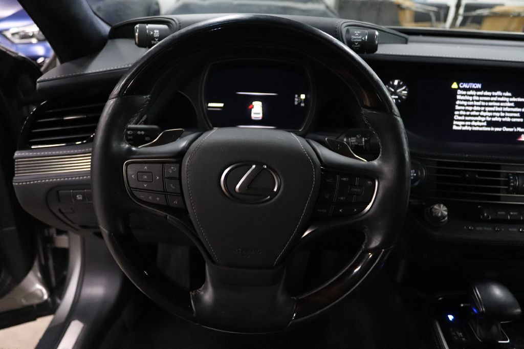 2018 Lexus LS Image 27