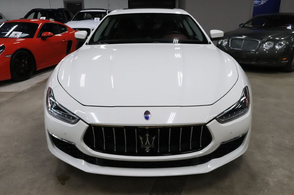 2019 Maserati Ghibli Image 8