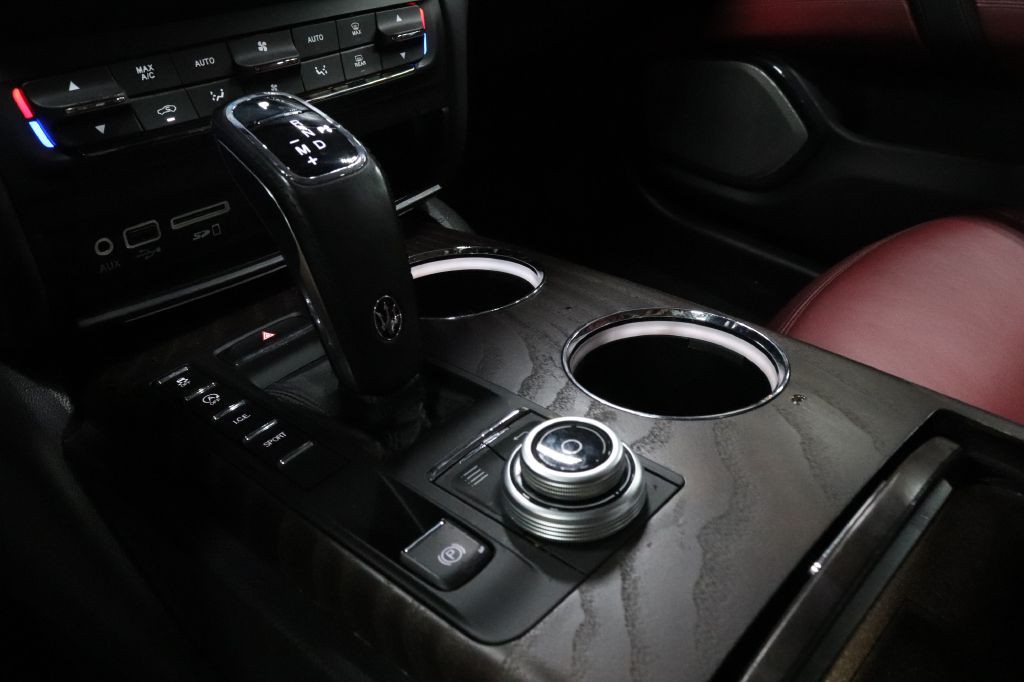 2019 Maserati Ghibli Image 18