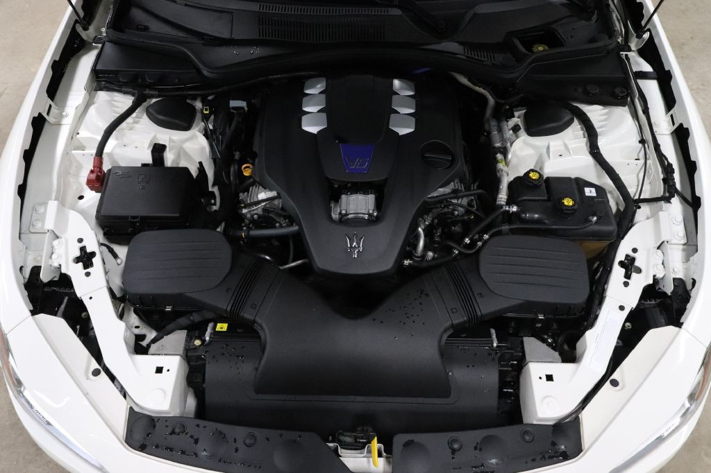 2019 Maserati Ghibli Image 31