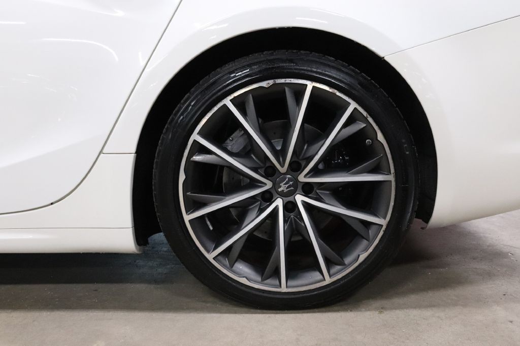 2019 Maserati Ghibli Image 33