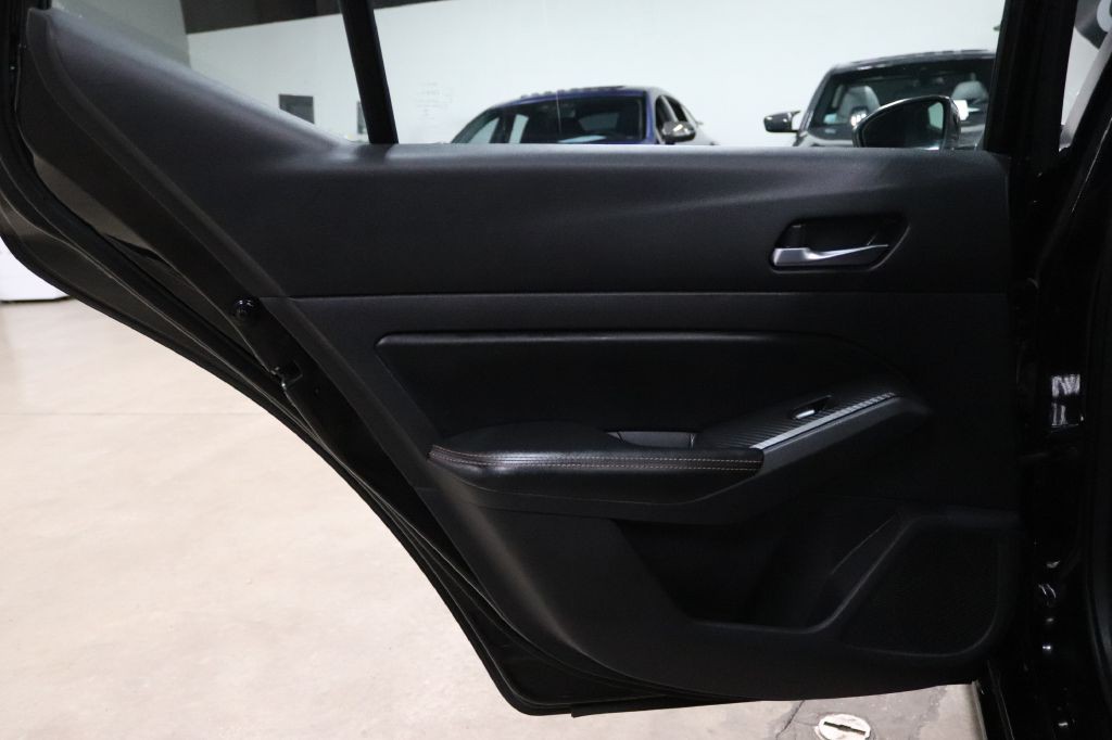 2019 Nissan Altima Image 13