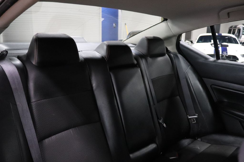 2019 Nissan Altima Image 20