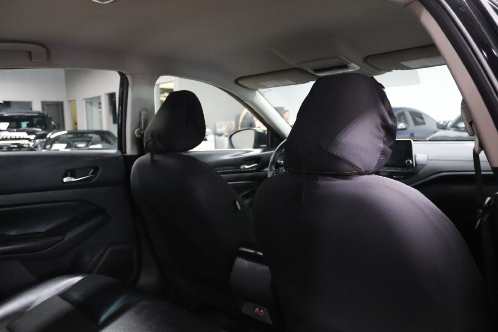 2019 Nissan Altima Image 21