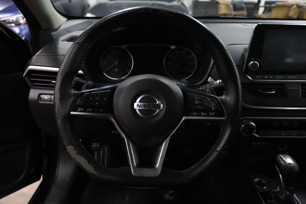 2019 Nissan Altima Image 27