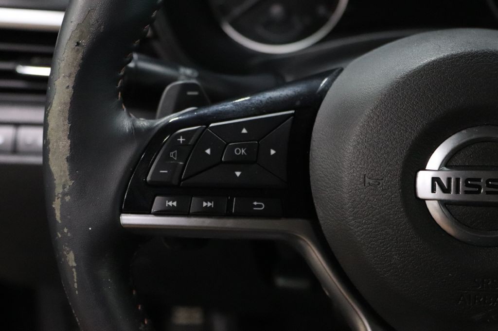 2019 Nissan Altima Image 28