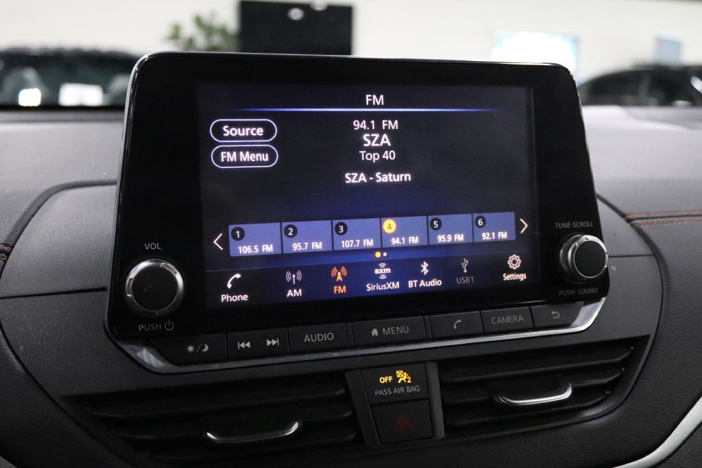 2019 Nissan Altima Image 32
