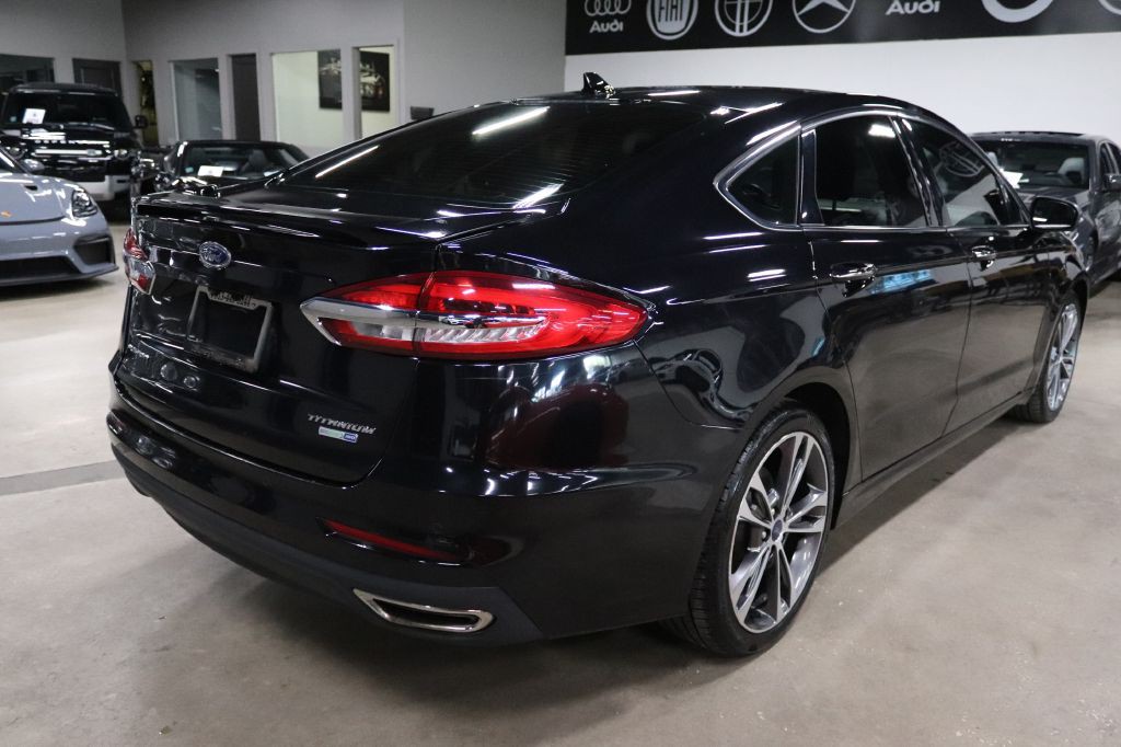 2020 Ford Fusion Image 6