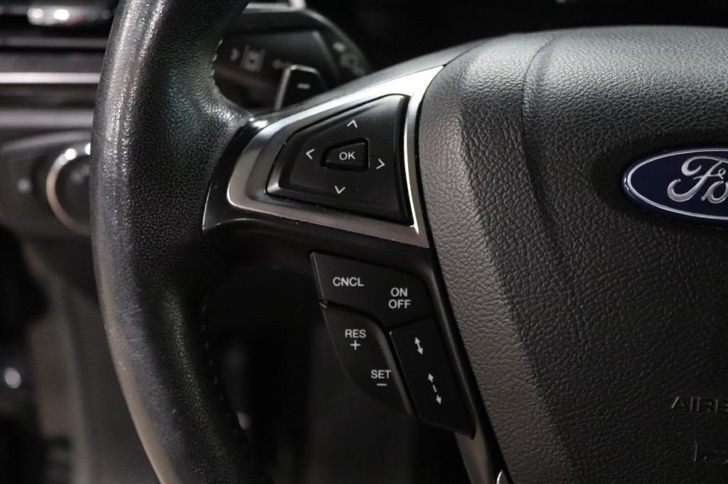 2020 Ford Fusion Image 28