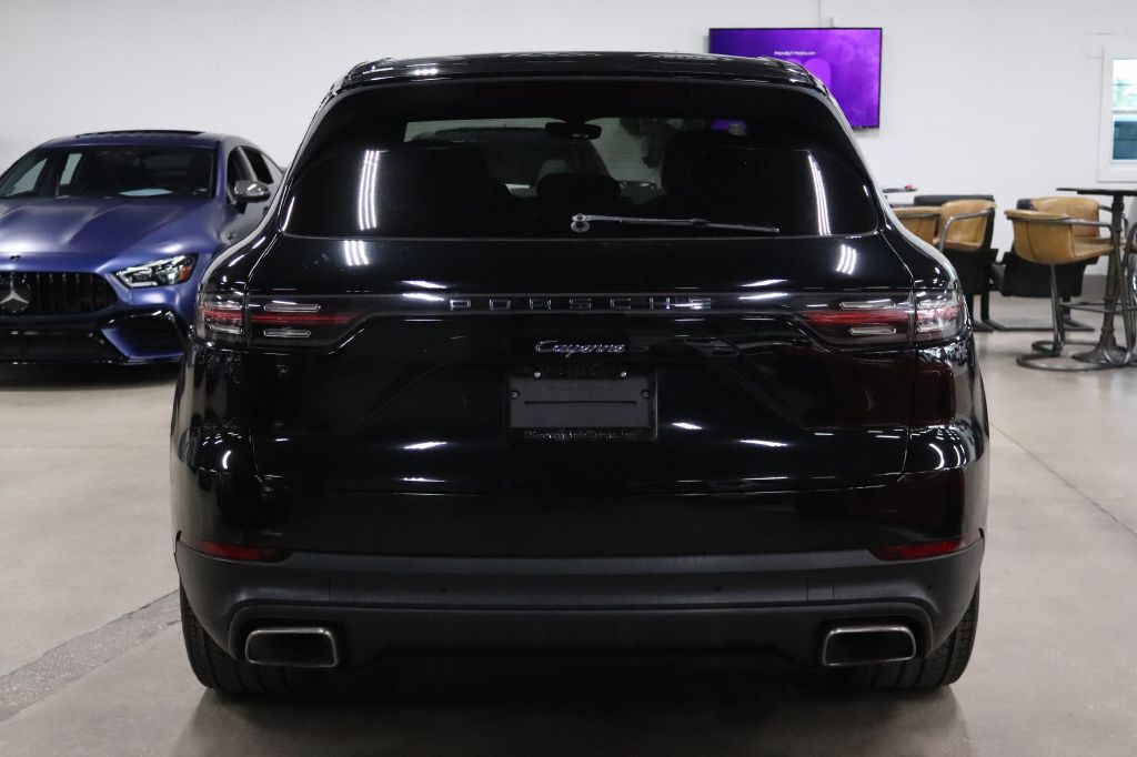 2019 Porsche Cayenne Image 4