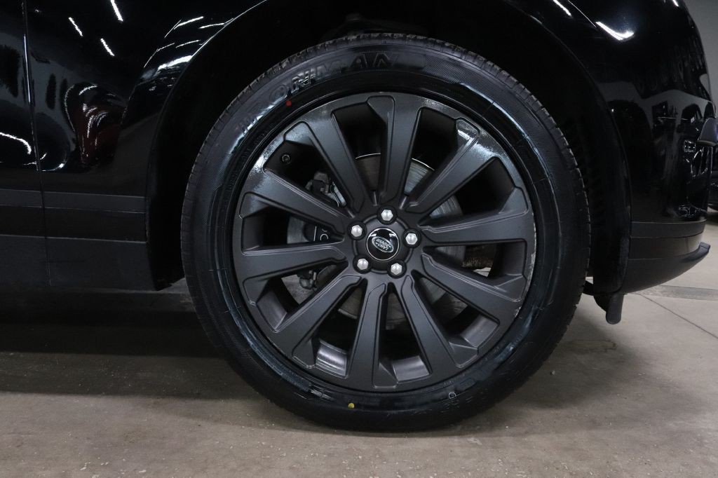 2019 Land Rover Range Rover Image 37