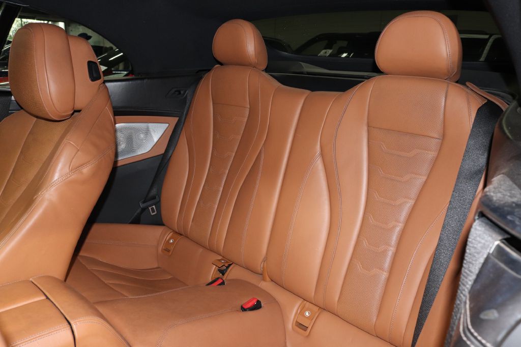 2019 BMW 8 Series Image 27