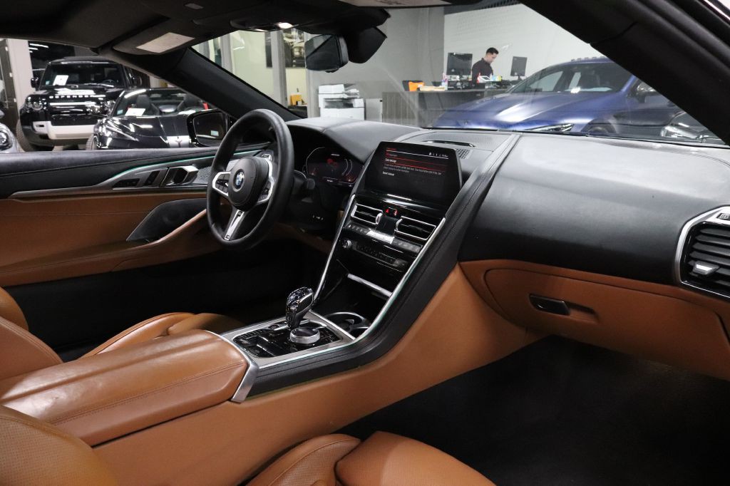 2019 BMW 8 Series Image 31