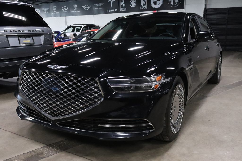 2020 Genesis G90 Image 1