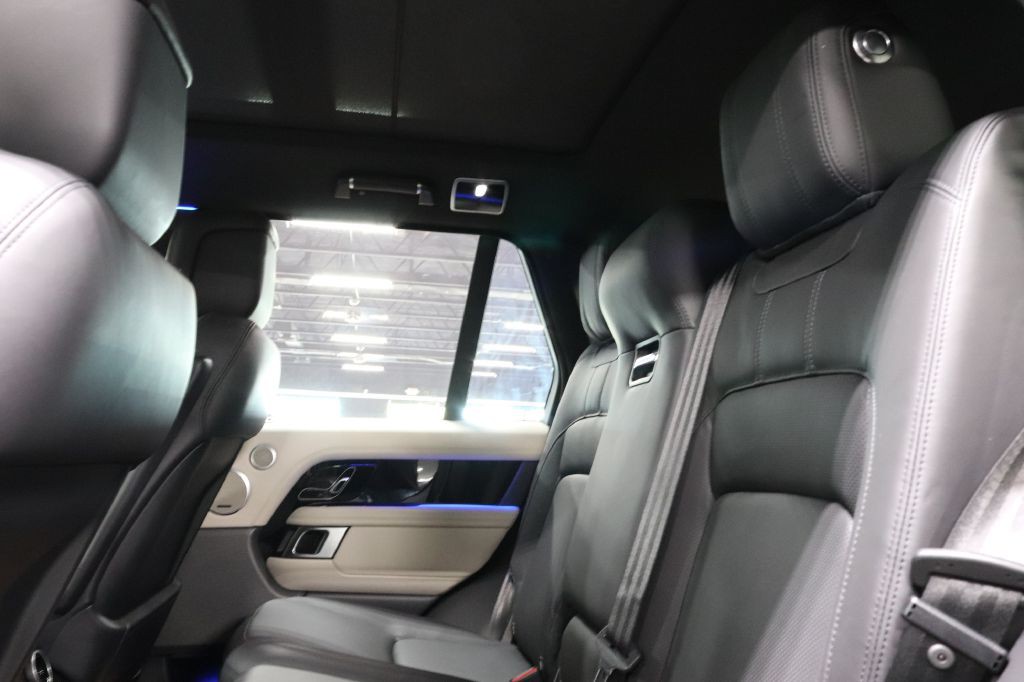 2020 Land Rover Range Rover Image 24
