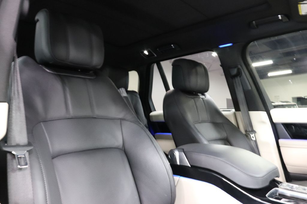 2020 Land Rover Range Rover Image 34