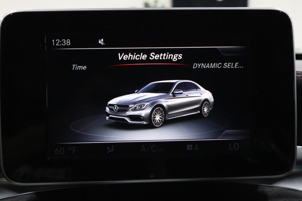2016 Mercedes-Benz C-Class Image 14