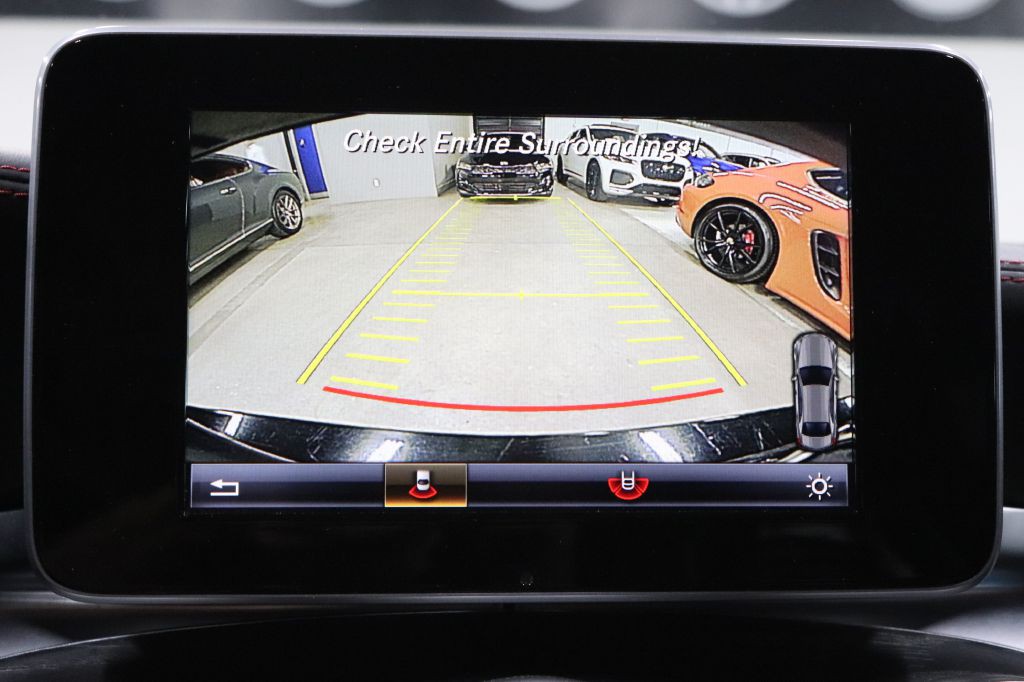 2016 Mercedes-Benz C-Class Image 16