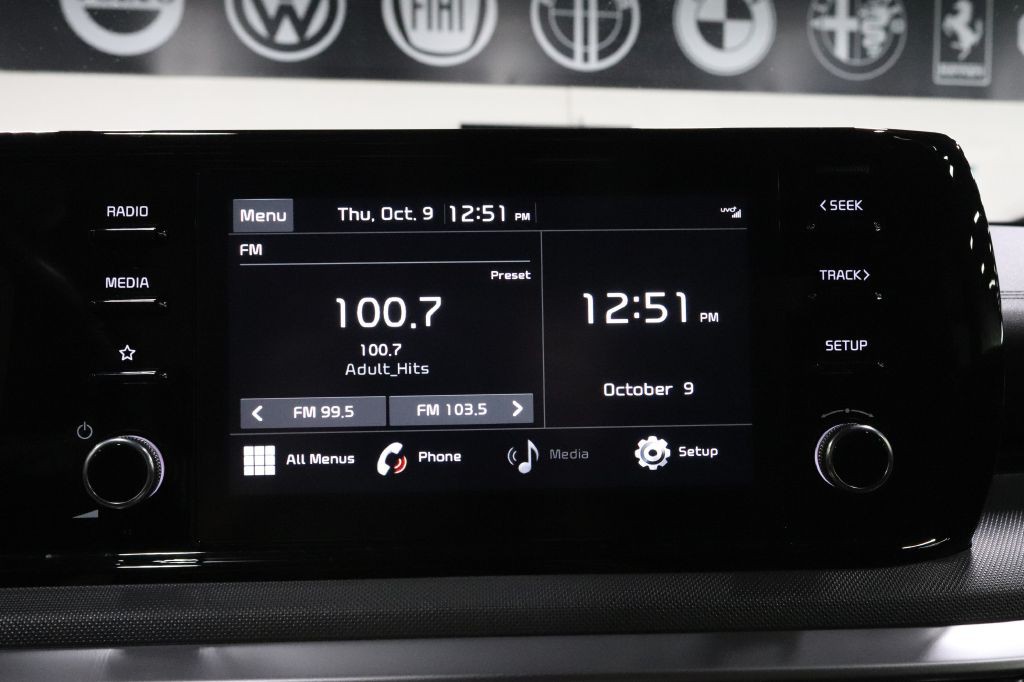 2021 Kia K5 Image 14