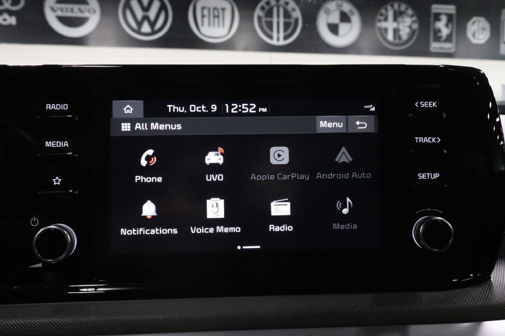 2021 Kia K5 Image 15
