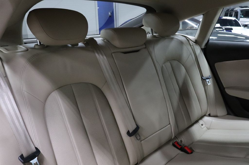 2016 Audi A7 Image 28